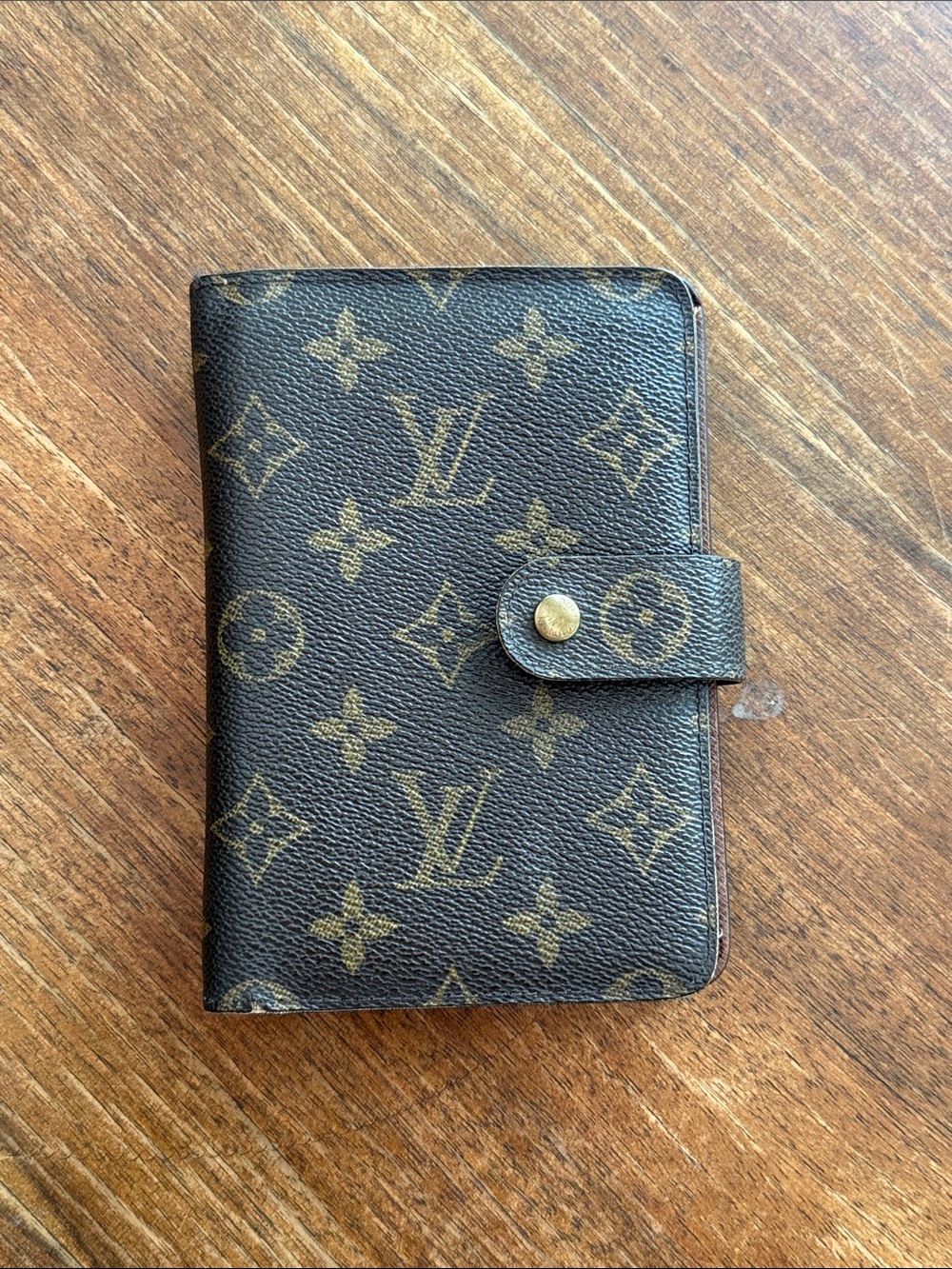 Louis Vuitton Monogram Porte Papier Zippe Bifold Wallet